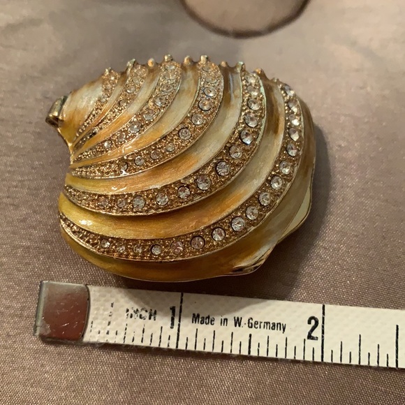 Shell Trinket Box - Picture 5 of 5